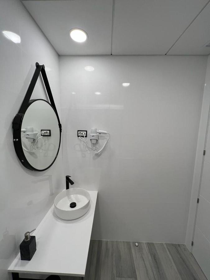 Habitacion Amsterdam Style Madrid Exterior photo